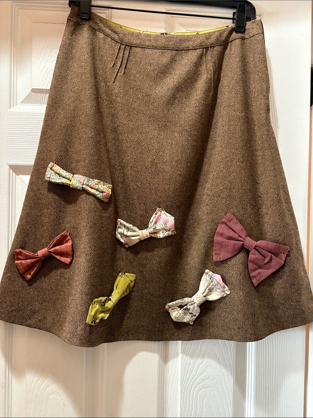 Elevenses Brown A-Line Skirt with Decorative Bows